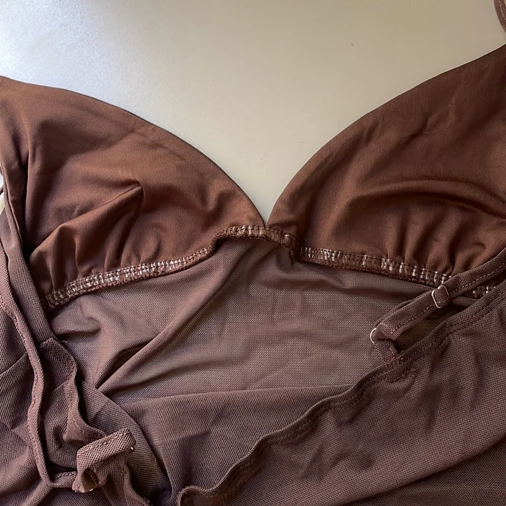 Edikted Mesh Tank Top - Picture 4 of 5